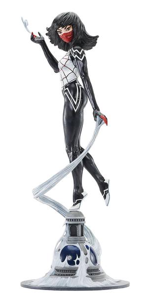 MARVEL PREMIER COLLECTION COMIC SILK STATUE